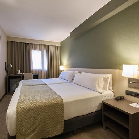 Catalonia Park Putxet Hotel Barcelona Ngoại thất bức ảnh