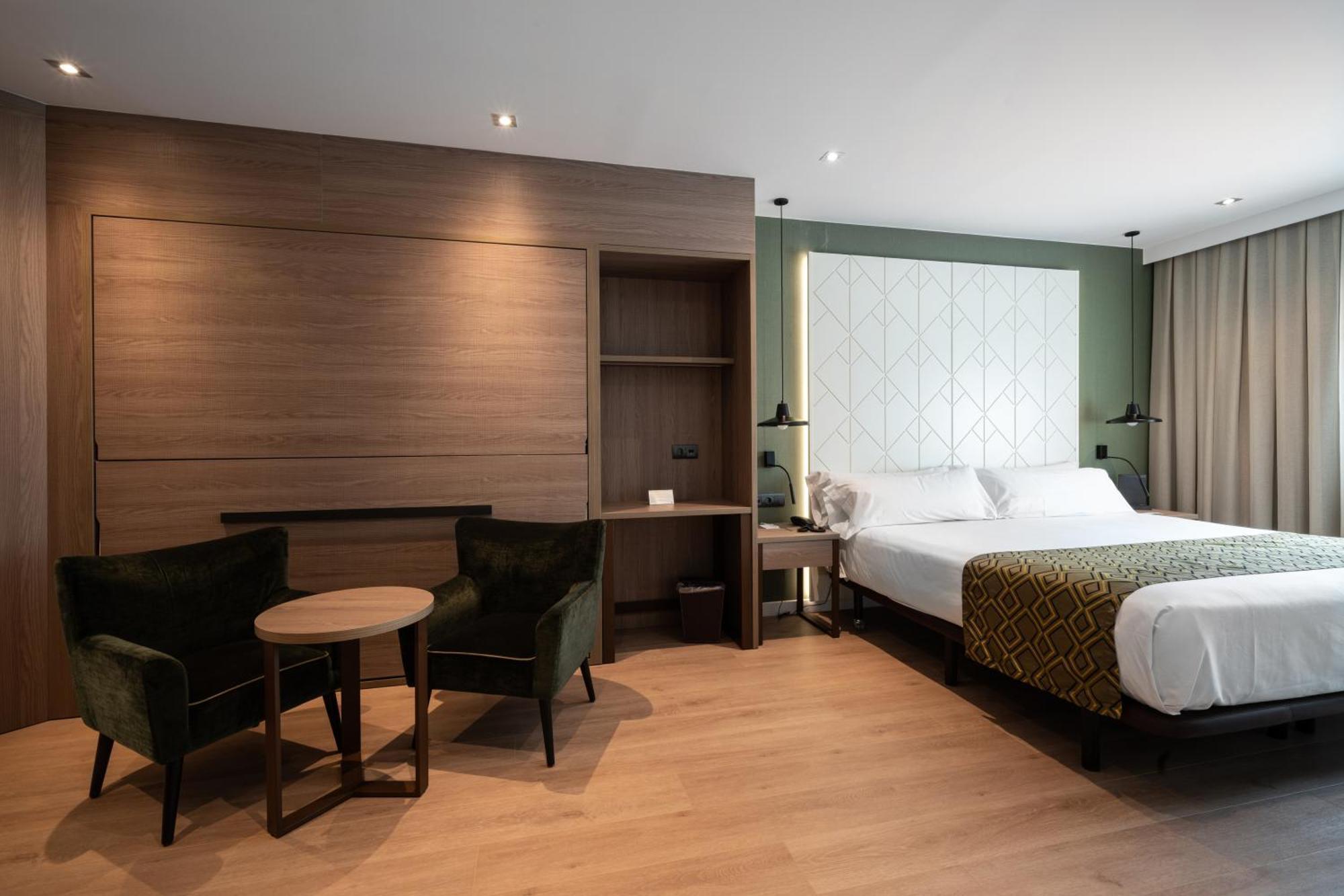 Catalonia Park Putxet Hotel Barcelona Ngoại thất bức ảnh