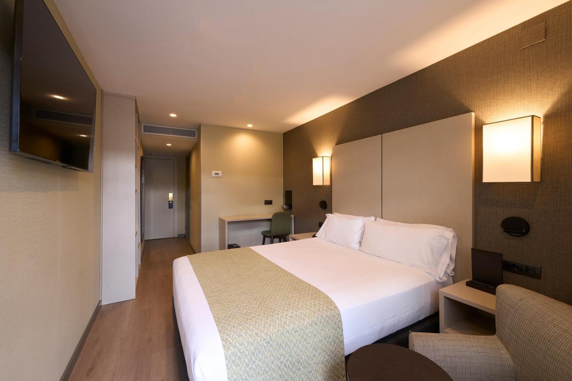 Catalonia Park Putxet Hotel Barcelona Ngoại thất bức ảnh