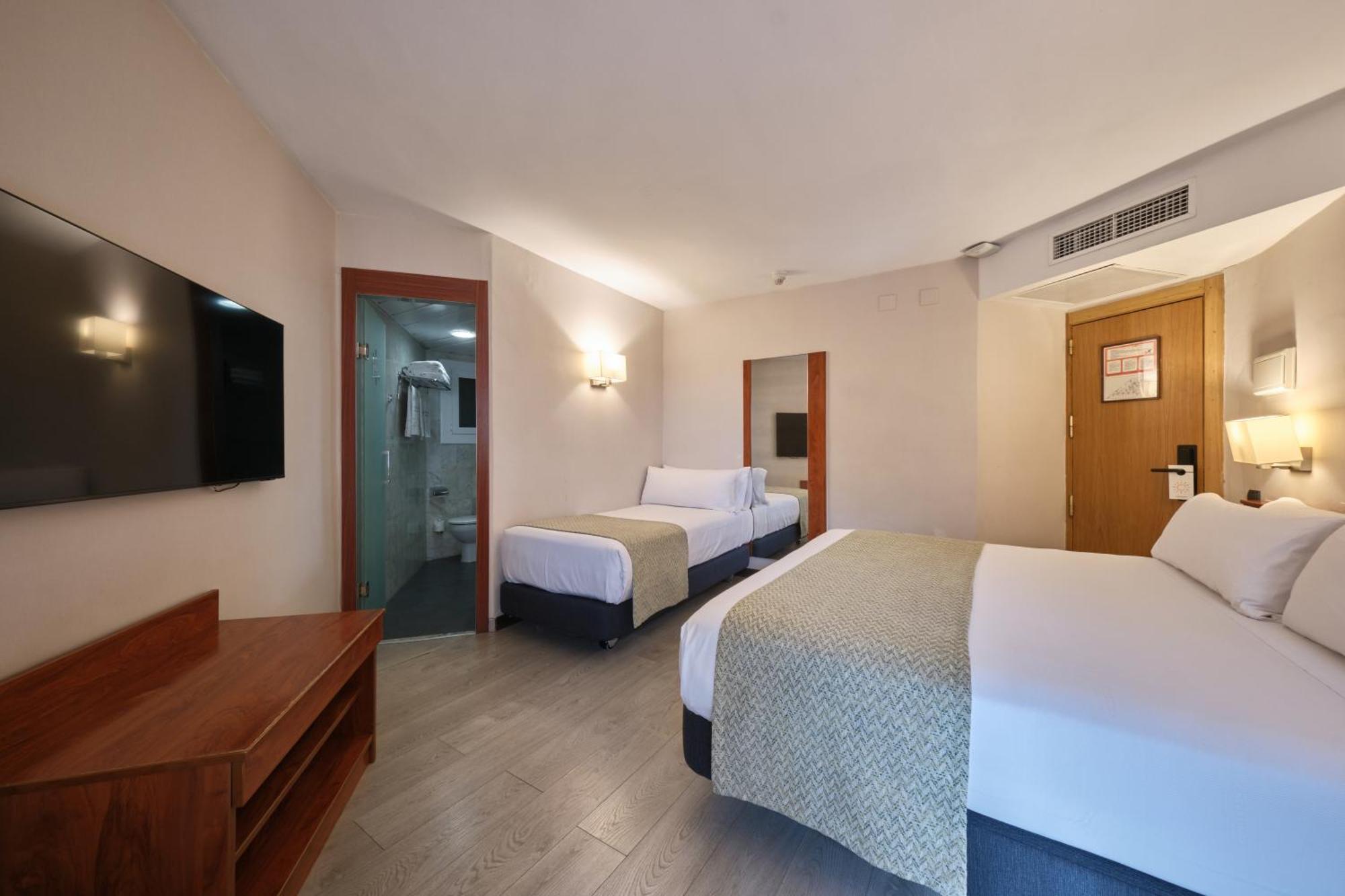 Catalonia Park Putxet Hotel Barcelona Ngoại thất bức ảnh