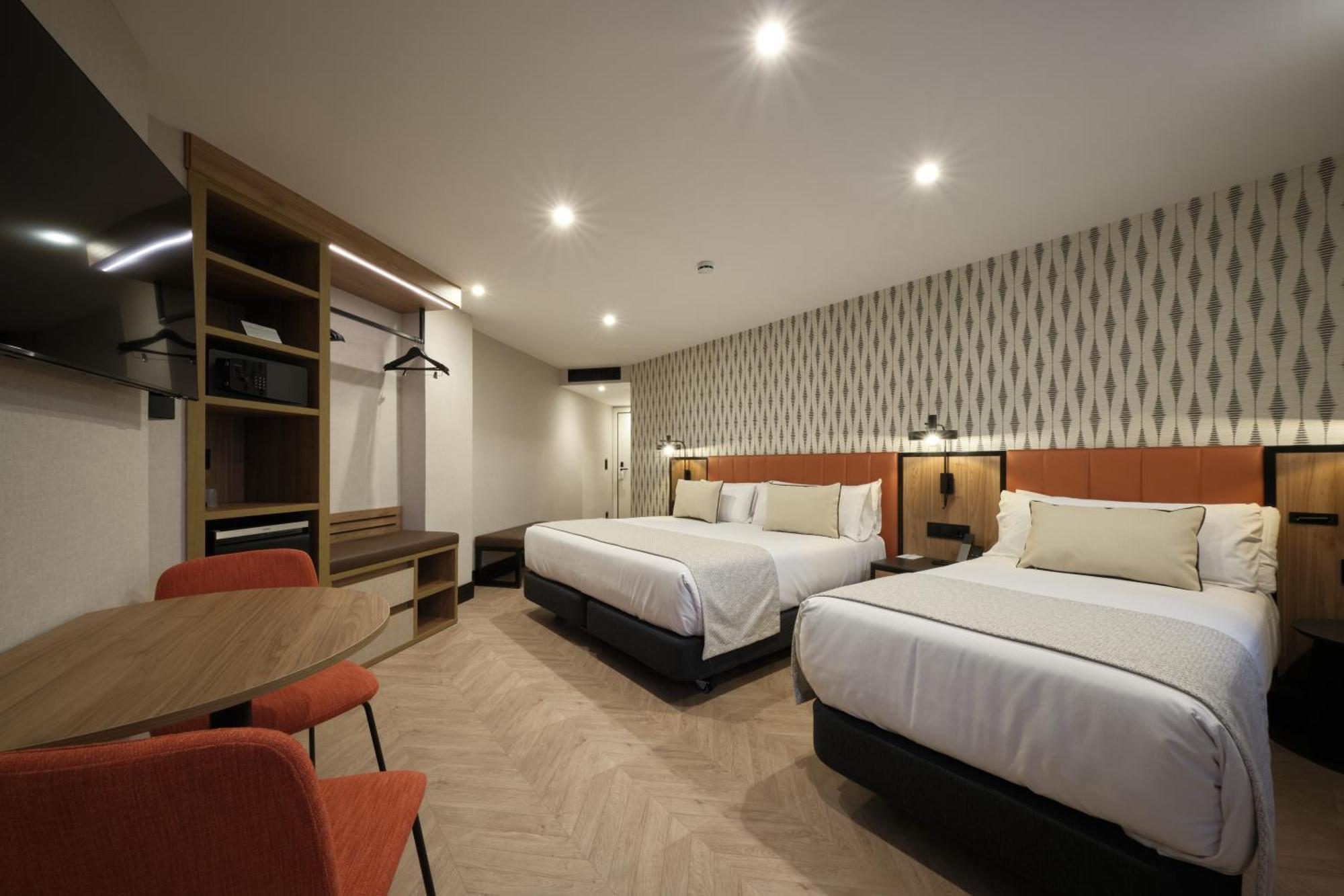 Catalonia Park Putxet Hotel Barcelona Ngoại thất bức ảnh