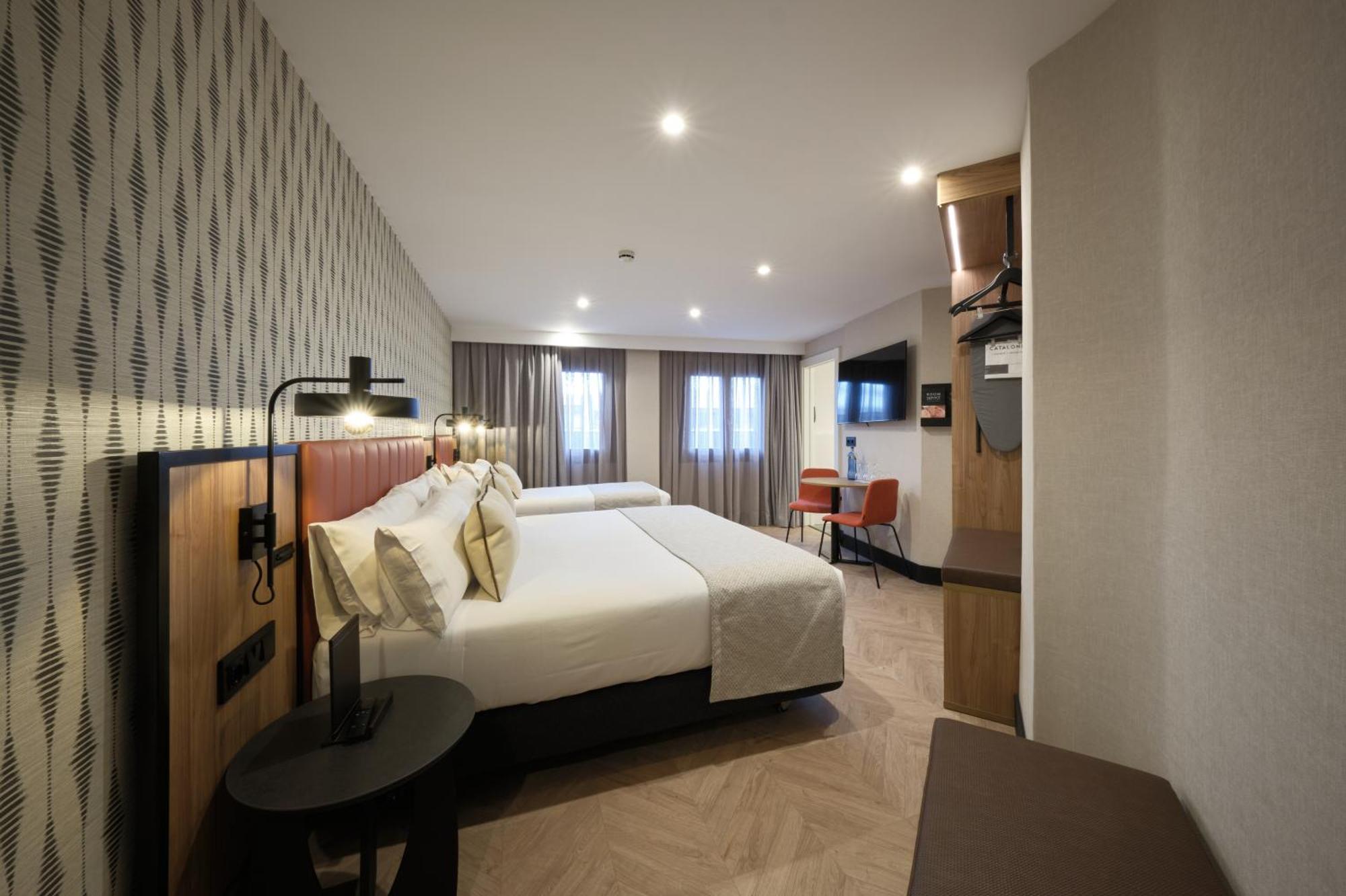 Catalonia Park Putxet Hotel Barcelona Ngoại thất bức ảnh