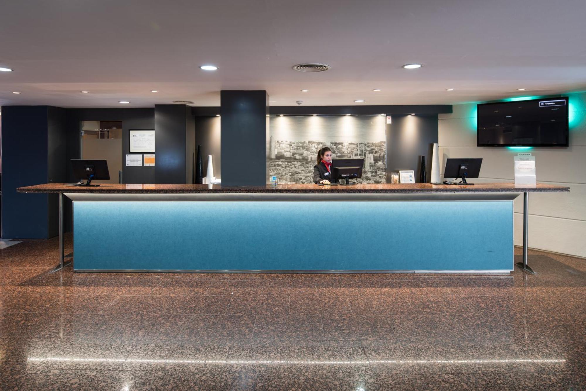 Catalonia Park Putxet Hotel Barcelona Ngoại thất bức ảnh