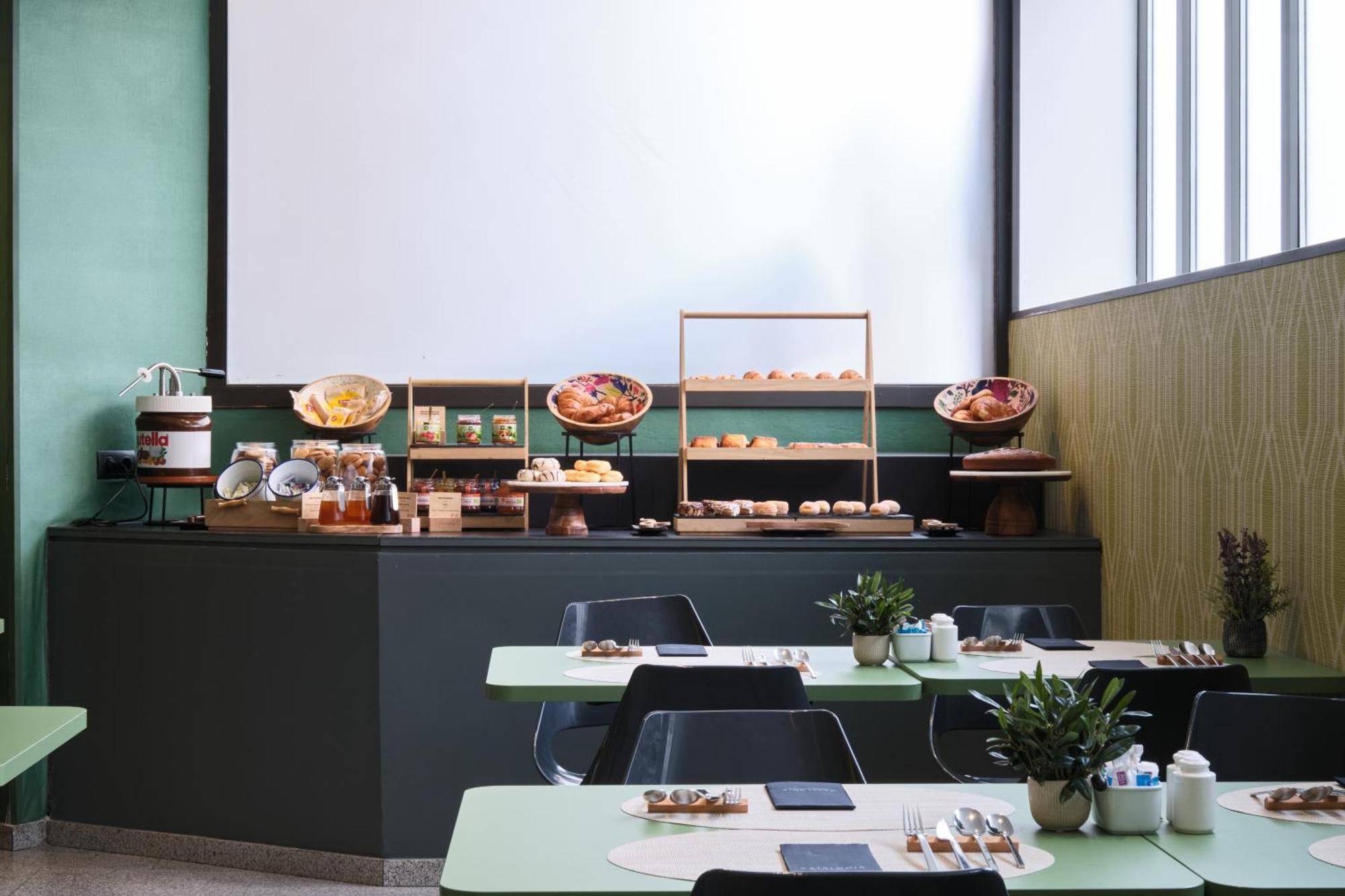 Catalonia Park Putxet Hotel Barcelona Ngoại thất bức ảnh