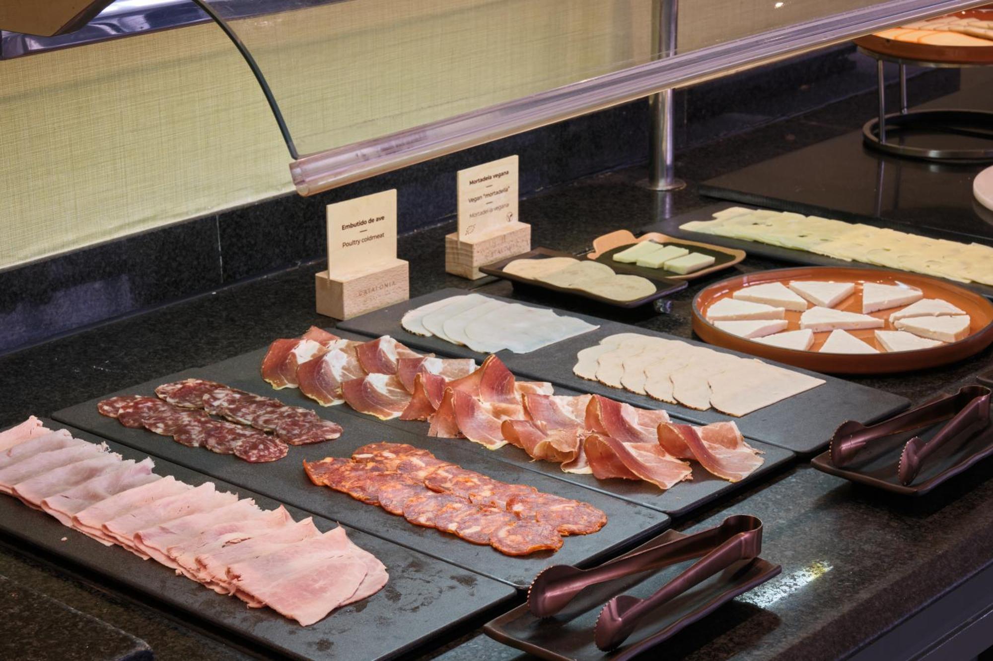 Catalonia Park Putxet Hotel Barcelona Ngoại thất bức ảnh